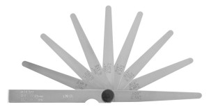 SZCZELINOMIERZ NIERDZEWNY 0.1-0.5MM / 21 LISTKÓW