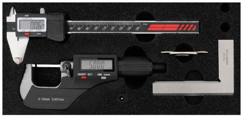 ZESTAW NARZĘDZI POMIAROWYCH (3)