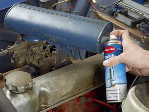 PREPARAT UŁATWIAJĄCY ROZRUCH SILNIKA 300ml /CH/