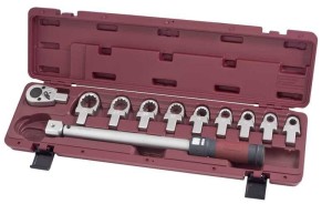 KLUCZ DYNAMOMETRYCZNY 1/2" 40-200Nm + OSPRZĘT (11)